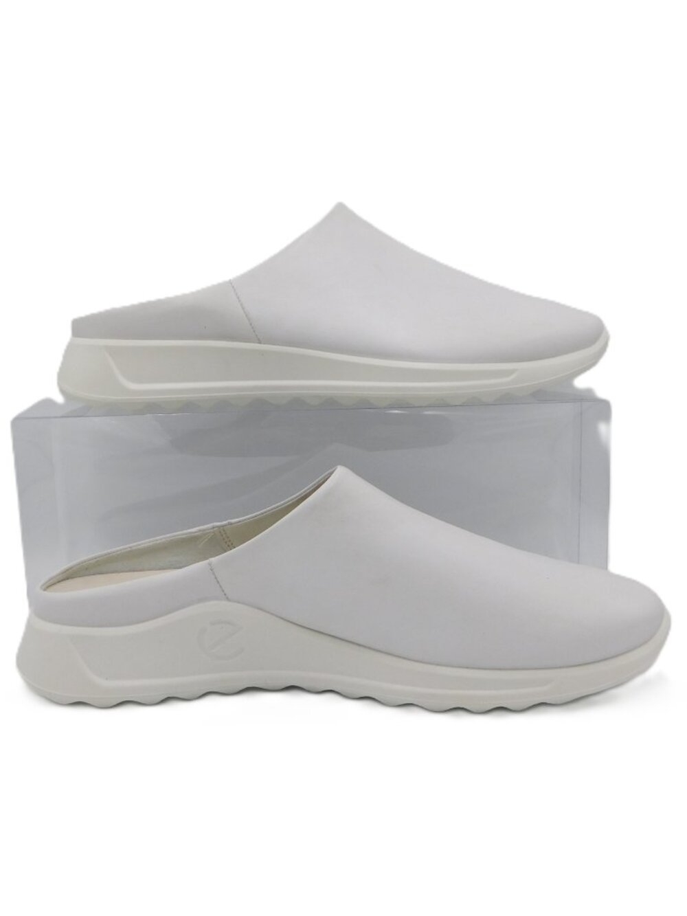 Ecco Flexure Runner Slide Slippers Mules | White | EUC | Size 41 /10-10.5 - Picture 2 of 10